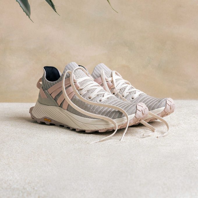 Women’s Embark Lace Sneaker Wide Width